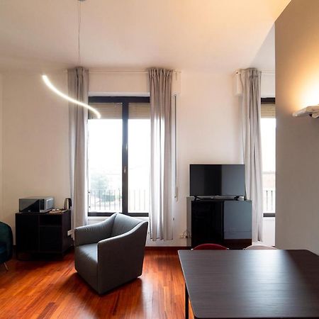 Hbhall Brera 59 Милано Екстериор снимка