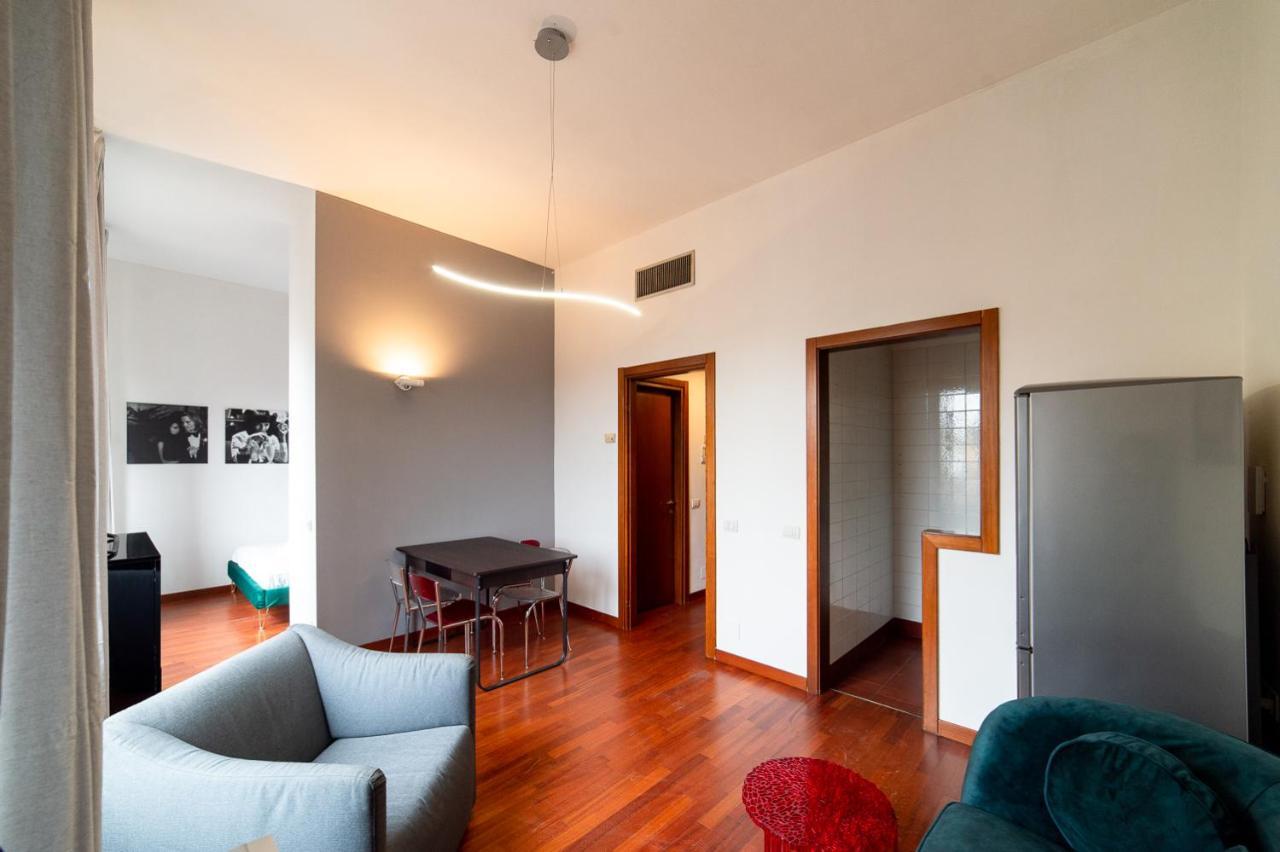 Hbhall Brera 59 Милано Екстериор снимка