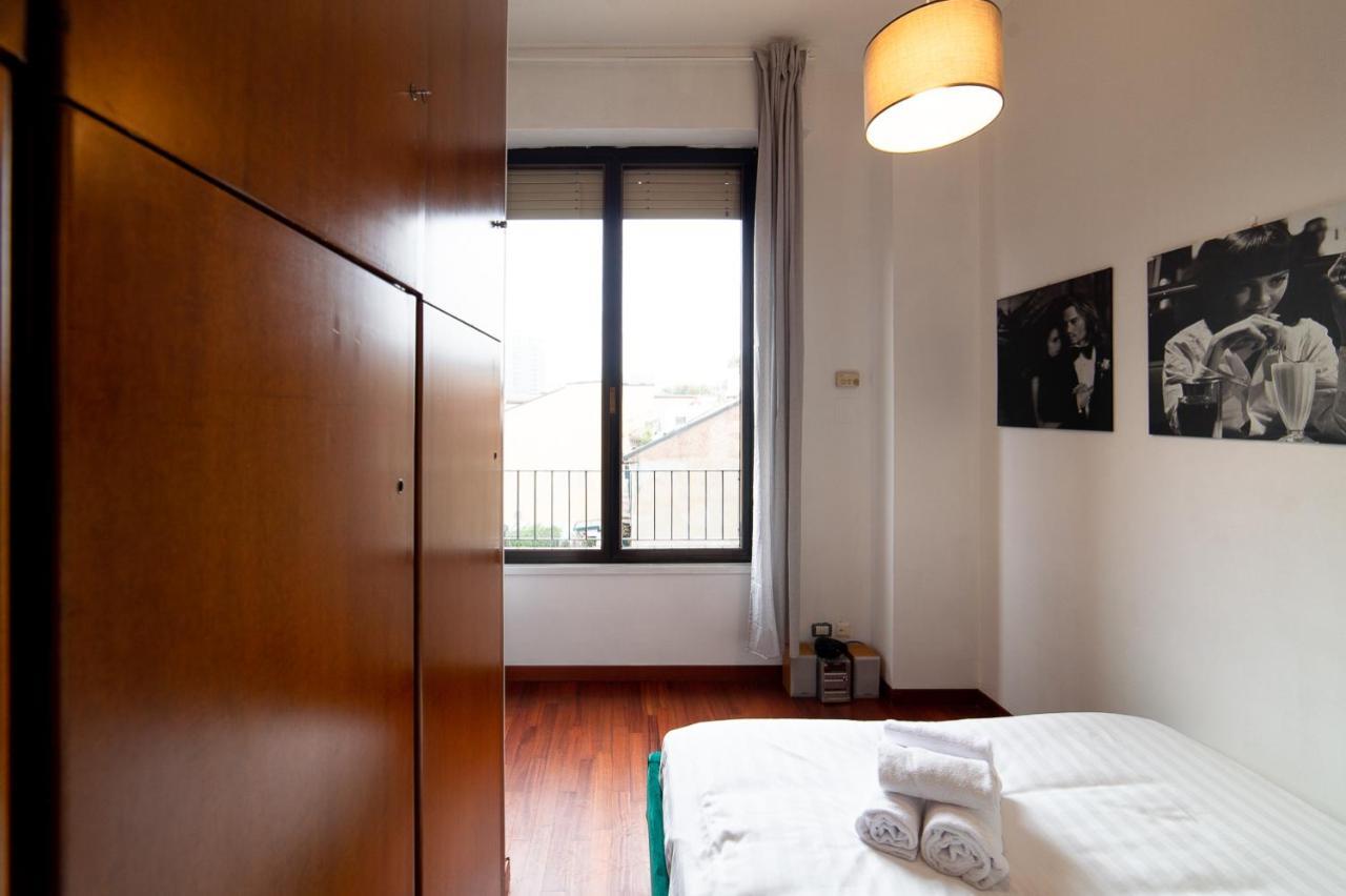 Hbhall Brera 59 Милано Екстериор снимка
