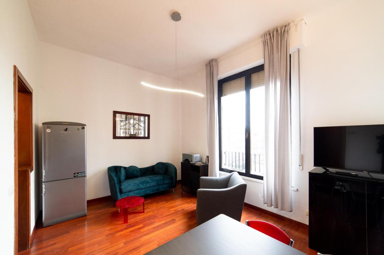 Hbhall Brera 59 Милано Екстериор снимка